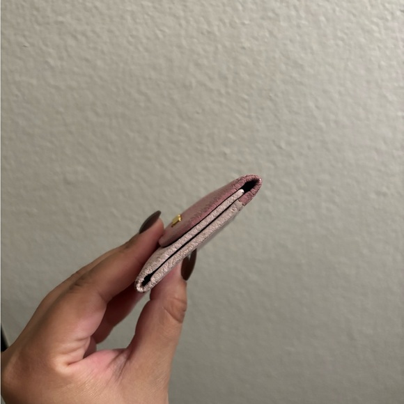 Miu miu two toned bicolor key case pink x light pink 6 keys - Picture 3 of 7